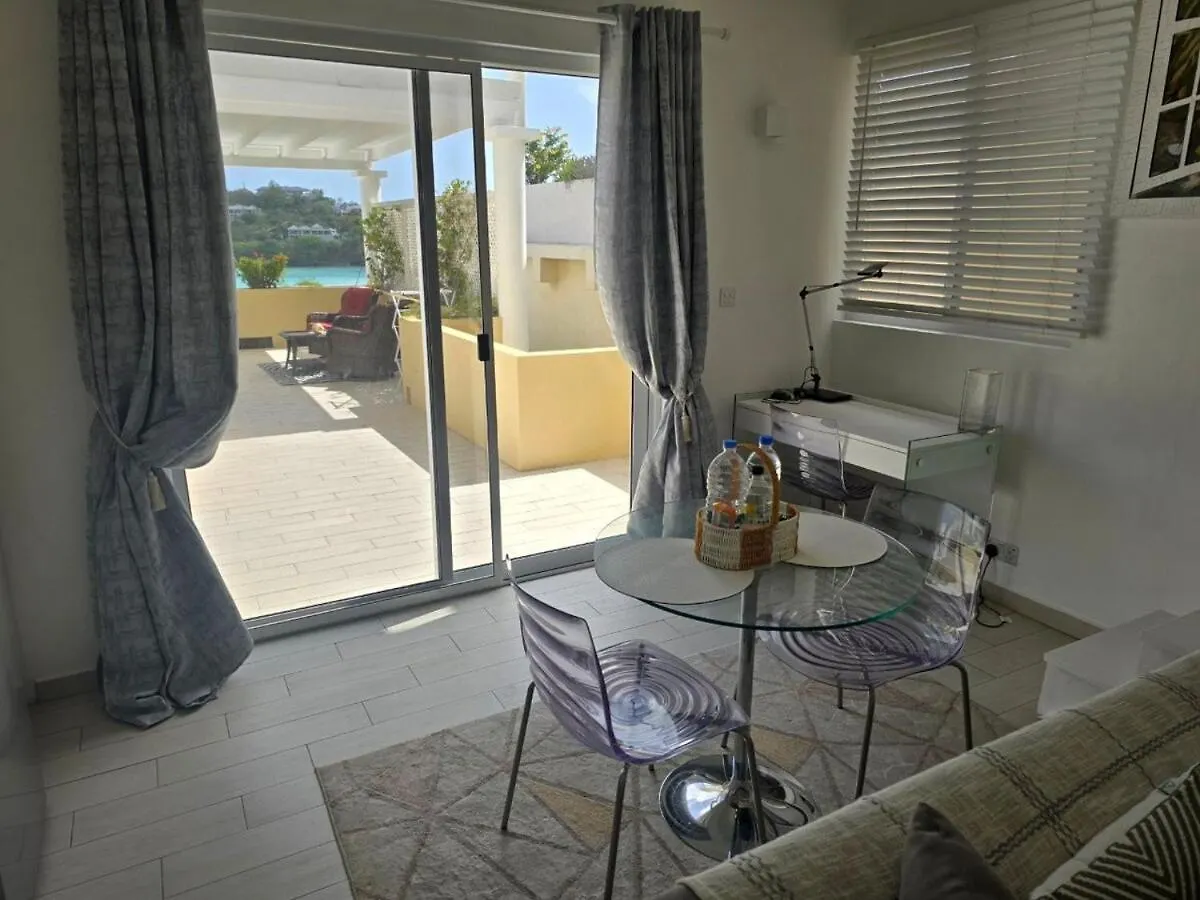 شقة Bayview Designer Loft St. George's