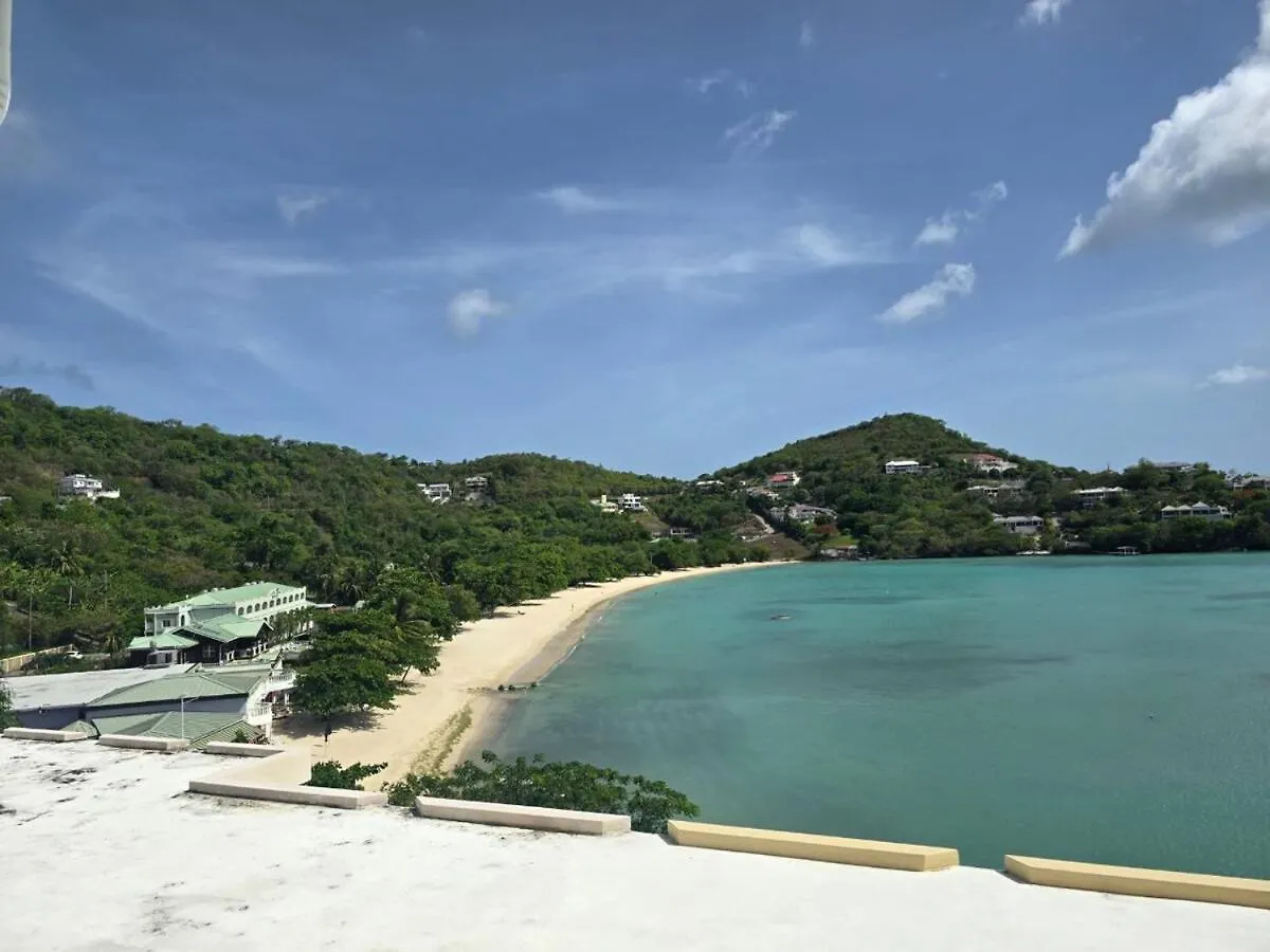 شقة Bayview Designer Loft St. George's